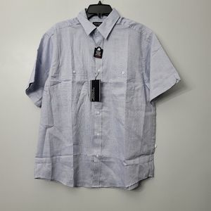 Roundtree & Yorke Short Sleeve Shirt Untuck.